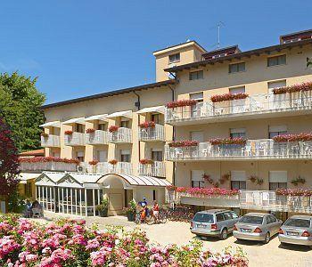Hotel Imperia 3*